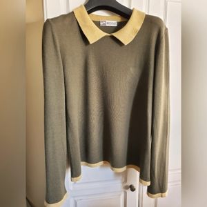 Olive knit pullover sweater with yellow trim